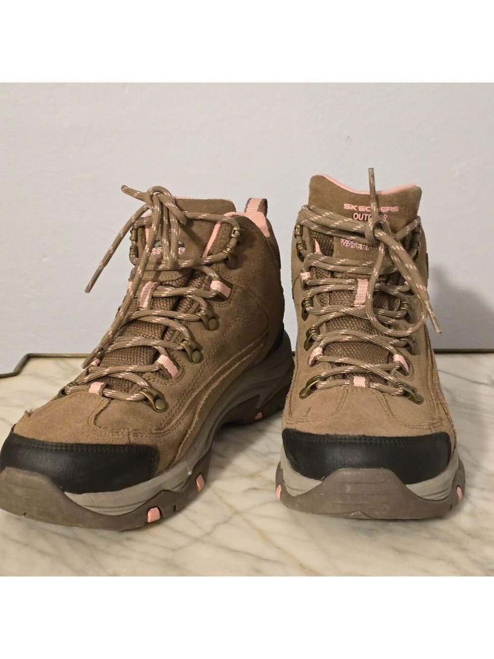 SKETCHERS Womens Trego Alpine Trail Hiking Boots W11 Tan Suede - Picture 1 of 12